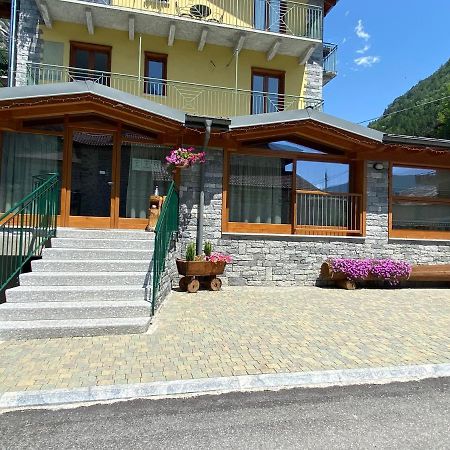 B&B A fil di cielo Val Masino Exterior foto