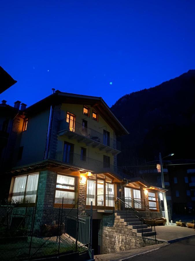 B&B A fil di cielo Val Masino Exterior foto